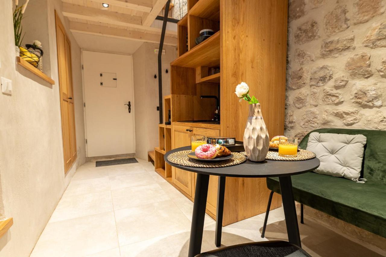 Superior 1 Bedroom Apartment Gabriela Next To Buza Beach ดูบรอฟนิก ภายนอก รูปภาพ